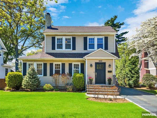 322 Fairfield Ave, Ridgewood, NJ 07450