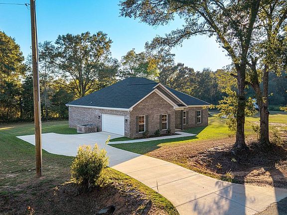 3rd image of 4632 Prevatt Rd