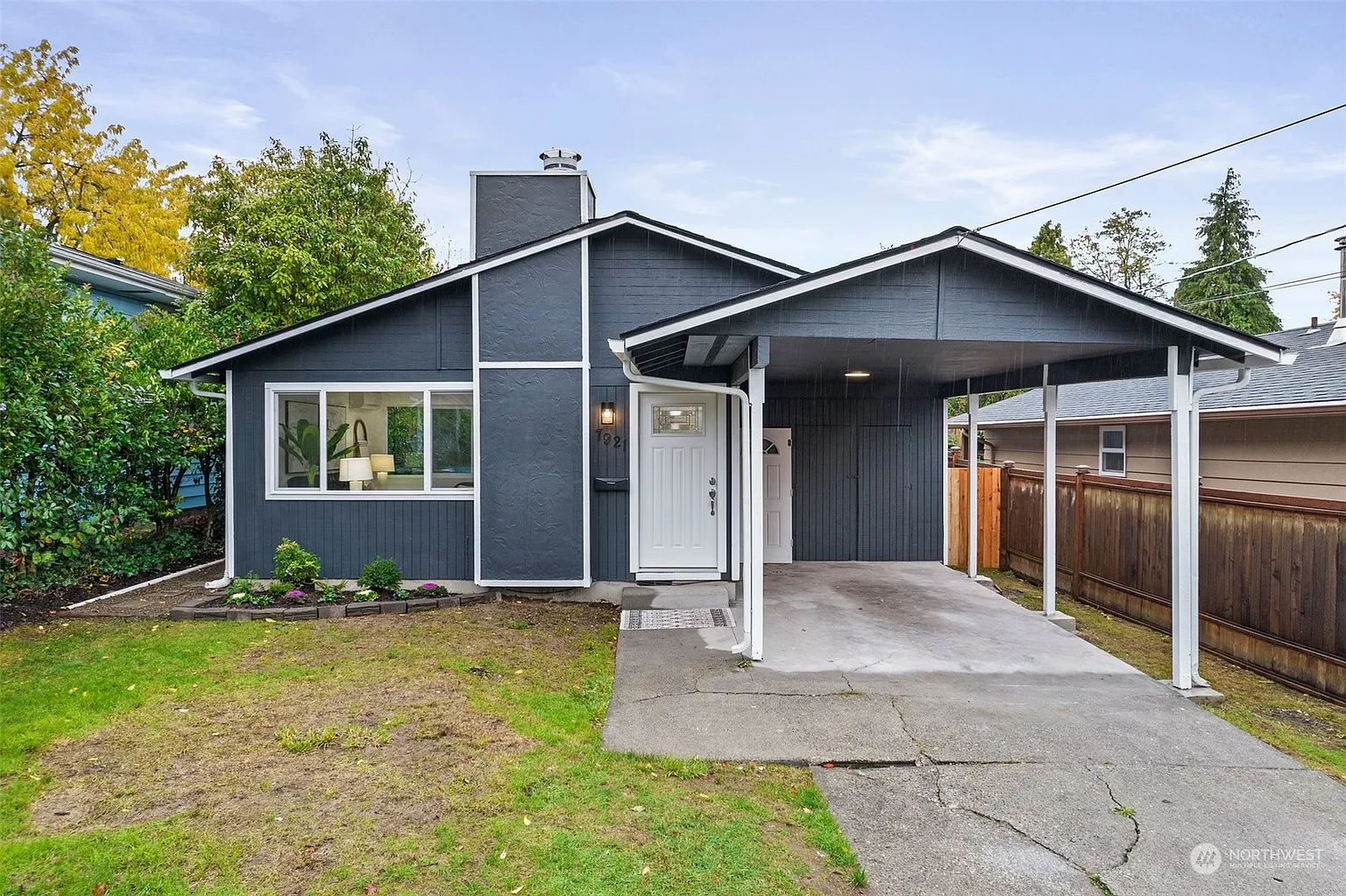 7921 10th Avenue SW photo 1