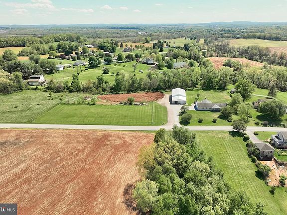 4th image of 4270 Nursery Rd