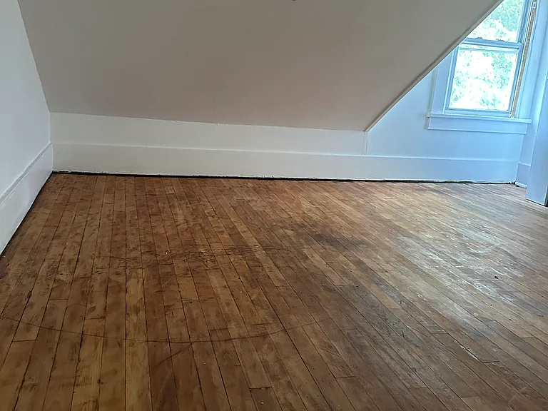239 Ashland Ave #2 — Photo 15