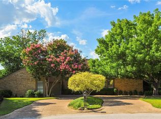 309 Chandler Lake Ct, Fort Worth, TX 76103