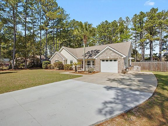 4th image of 22 Goldfinch Way