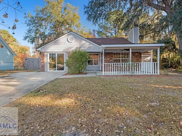 207 Whippoorwill Ln E, Richmond Hill, GA 31324