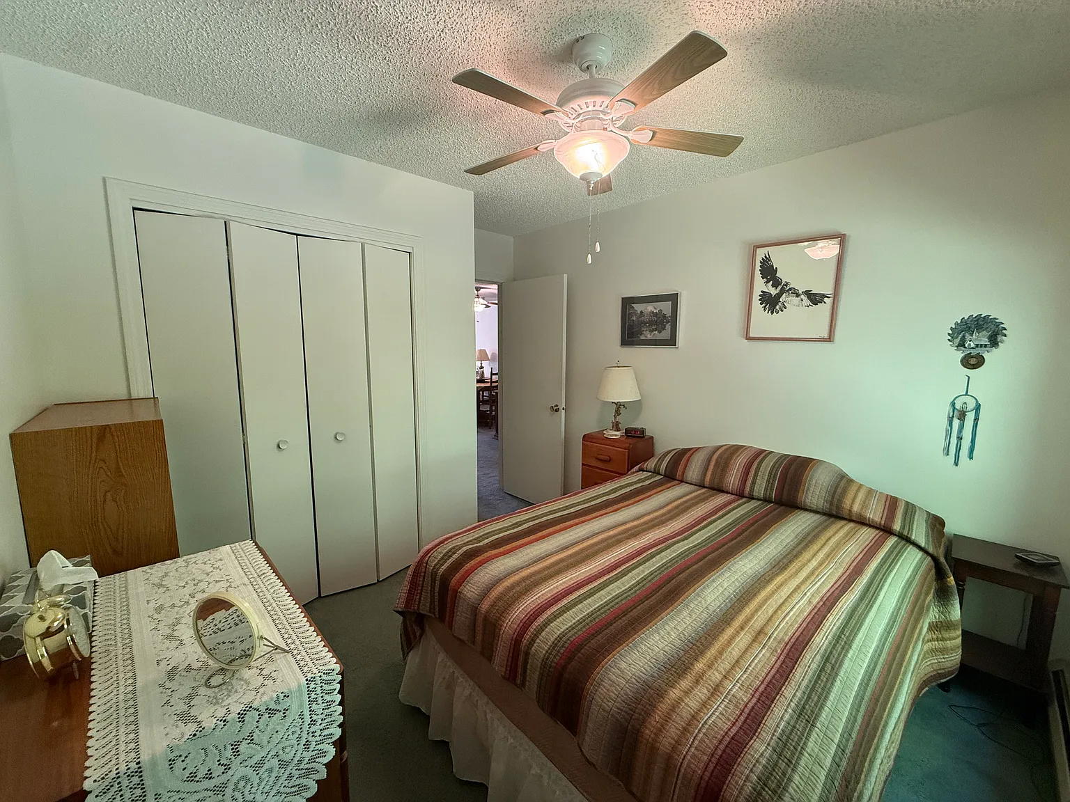 2 bed, 1040 sqft, $1,800 — Photo 4