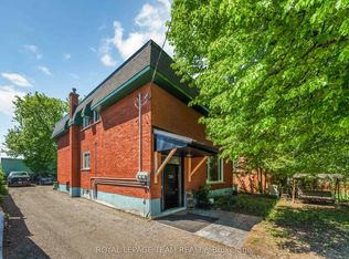 204 Donald St #1, Ottawa, ON K1K 1M8