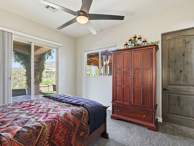 5405 N Houghton Rd — Photo 24