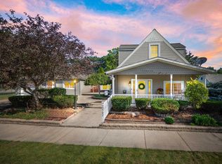 23702 Vance Ave, Hazel Park, MI
