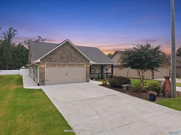 109 Rains Ave, Boaz, AL 35957