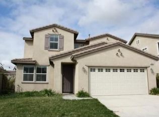 6952 Abigail Ln, Fontana, CA 92336