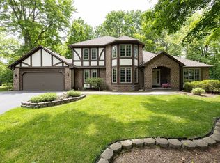 25 Shelter Creek Ln, Fairport, NY 14450