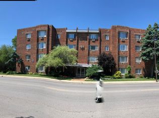 6300 W Irving Park Rd #103, Chicago, IL 60634