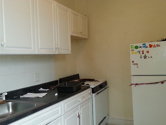 3rd image of 2530 Ocean Ave APT 8D