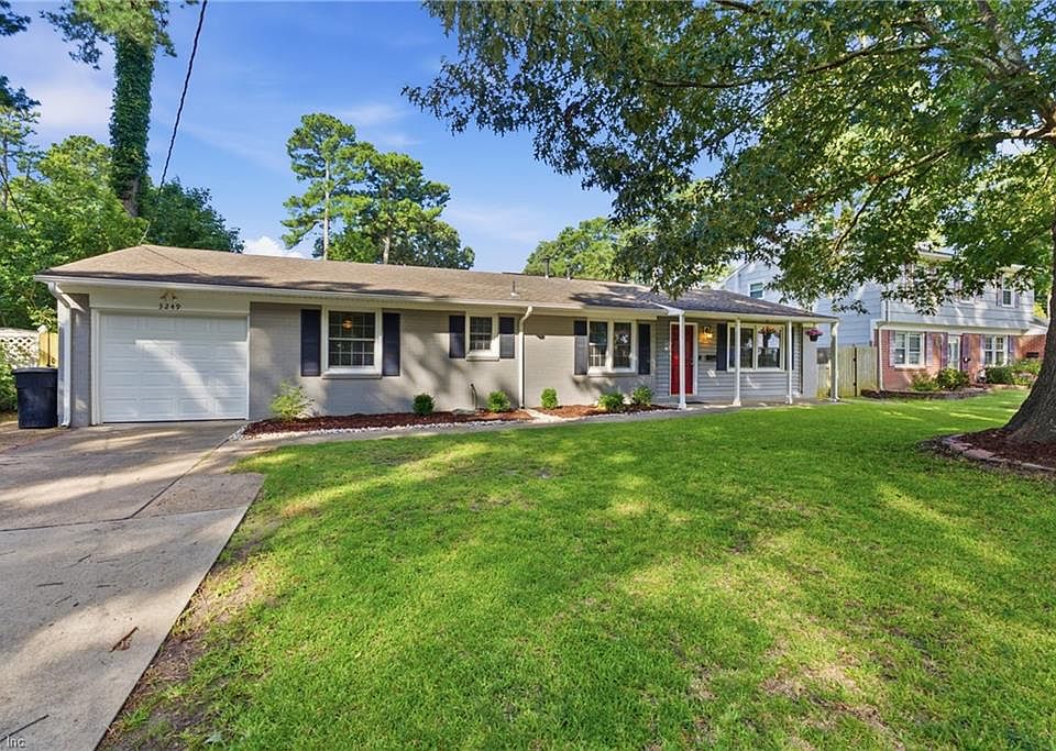 1st image of 3249 Deer Park Dr