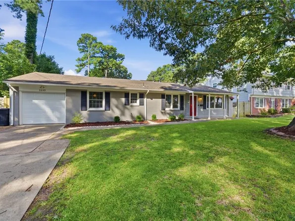 3249 Deer Park Dr, Virginia Beach, VA 23452