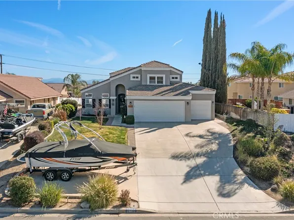 29822 Fisherman Ct, Canyon Lake, CA 92587