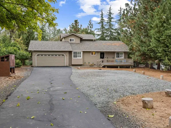 20609 Longview St, Groveland, CA 95321