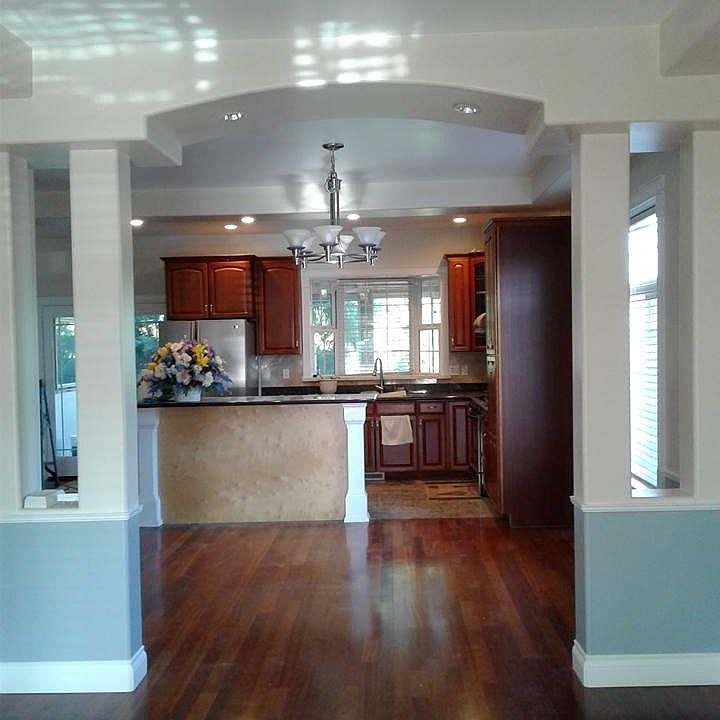 2nd image of 10010 9th Ave SW