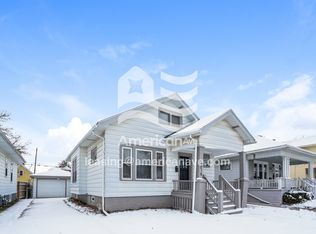 2019 Lawn St, Racine, WI 53404