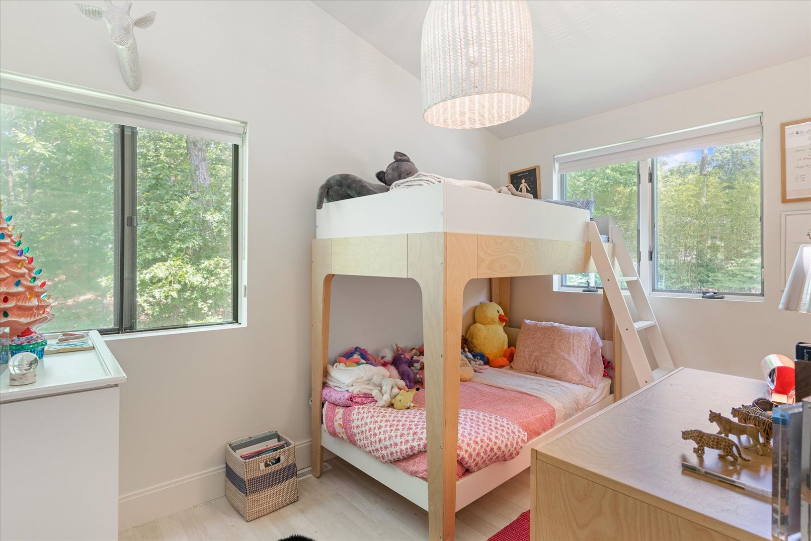  2nd Floor Guest Bedroom 