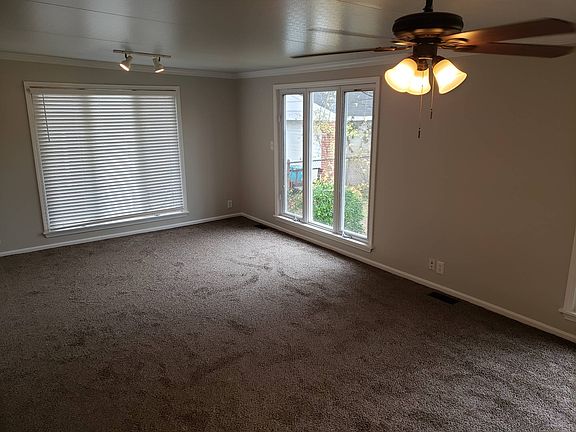 5th image of 3017 Joan Ave