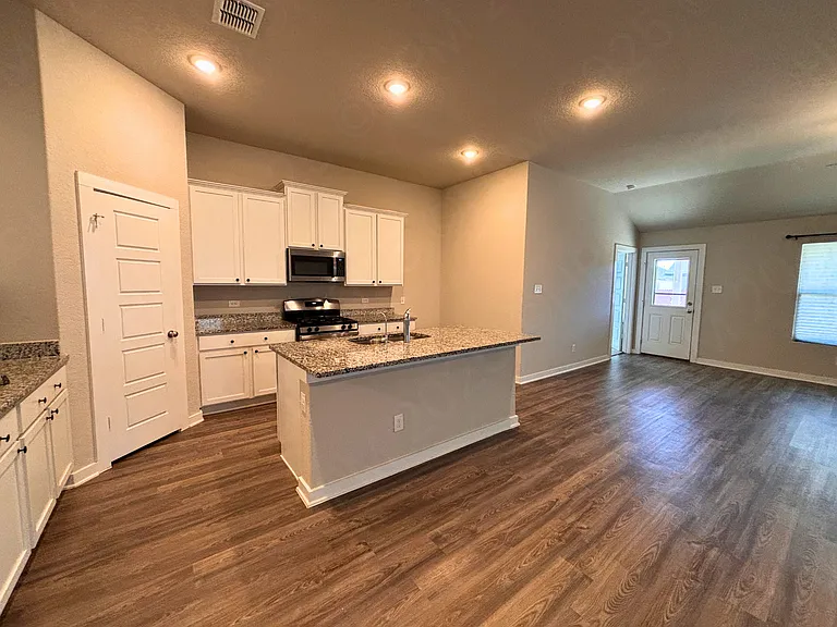 10754 Francisco Way — Photo 11