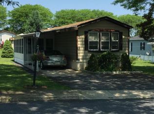 7 Flintlock Dr, Mount Bethel, PA 18343