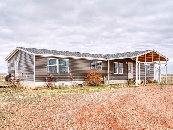 22 Austin Dr, Gillette, WY 82718 | MLS #24-448 | Zillow