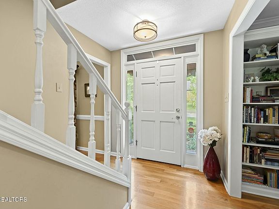 5th image of 8308 Cambridge Woods Ln