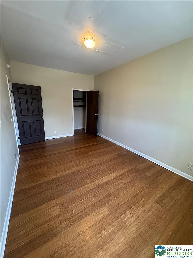 1 bed, 1.0 bath, 650 sqft, $1,295 — Photo 3