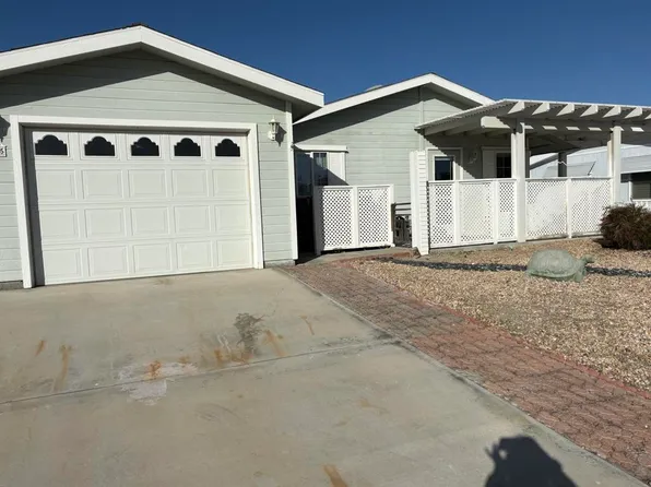 38595 Commons Valley Dr, Palm Desert, CA 92260