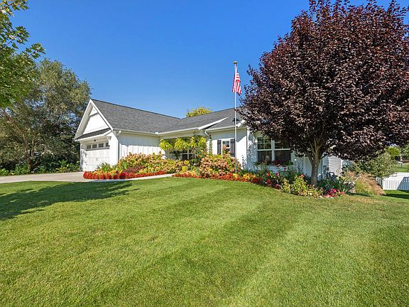 2nd image of 8158 Fairwood Dr