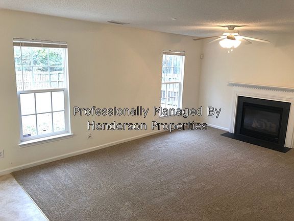 5th image of 5216 Holbert Cres