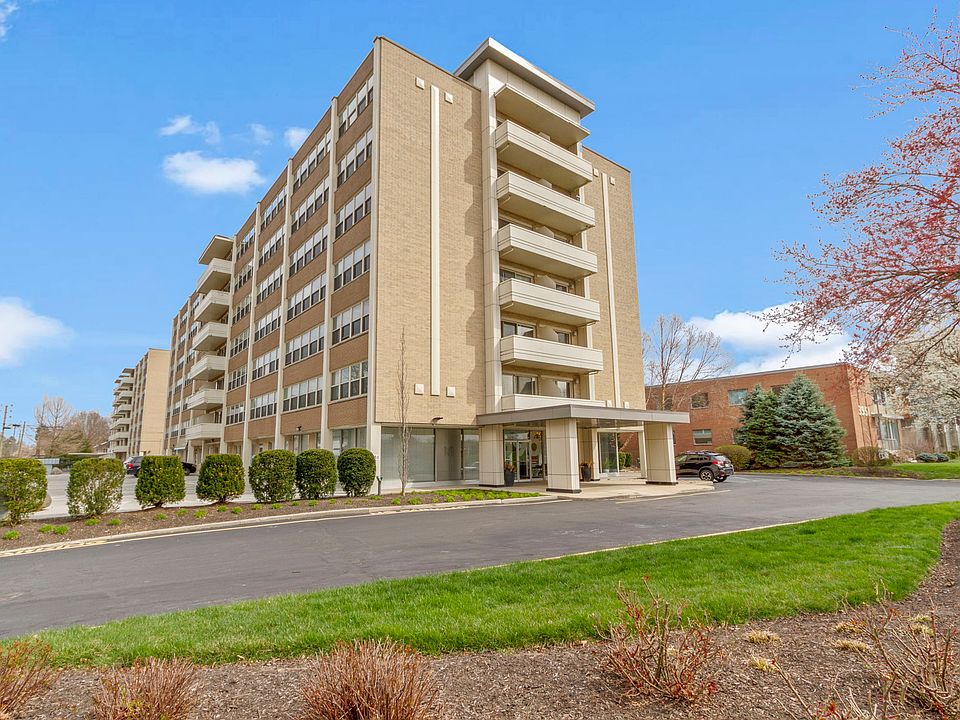 1st image of 3965 N Meridian St APT 4E