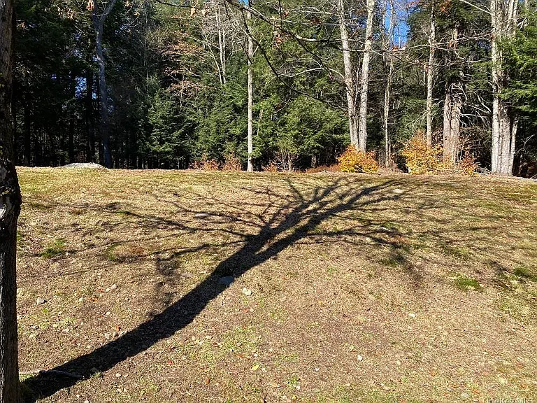 141 Gale Rd — Photo 20