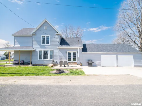308 E Oakley St, Glasford, IL 61533
