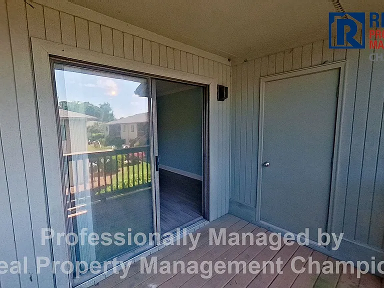 3728 Saint Johns Ct #B — Photo 7