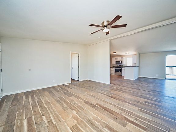 5th image of 37840 W Cavalier Dr