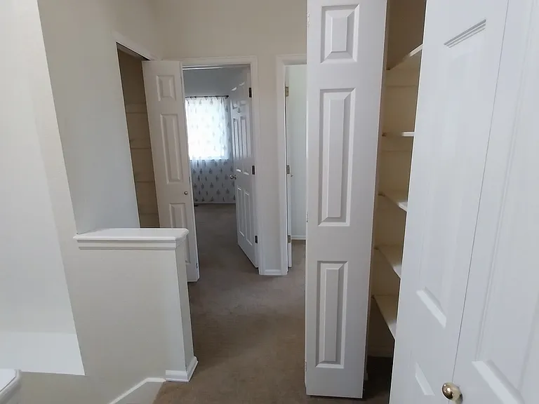 9786 Buckingham Ct — Photo 25