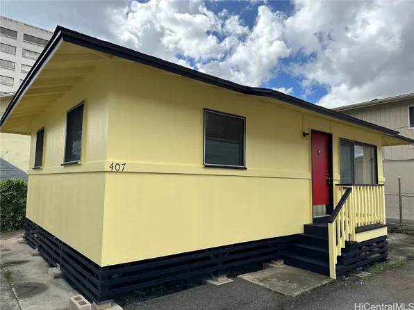 407 Paui Pl, Honolulu, HI 96817