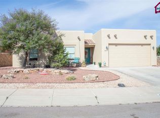 4233 Fireweed Dr, Las Cruces, NM 88007