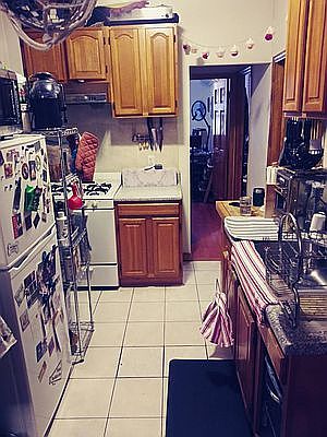 5th image of 2534 Broadway APT 3B