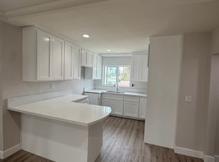 7311 Stanford Ave, Los Angeles, CA 90001