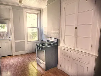 Rented by RELEASE NY