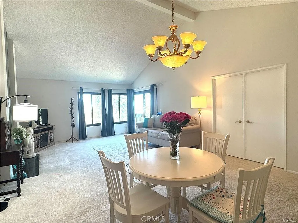 2 bed, 1157 sqft, $3,100 — Photo 2