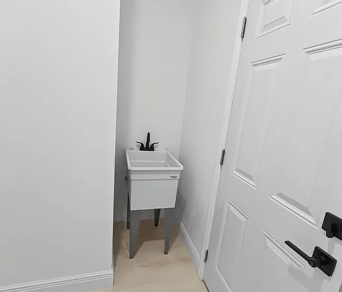 2338 Littlefield Ln — Photo 14