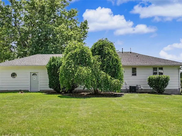 316 E Grace St, Osceola, IA 50213