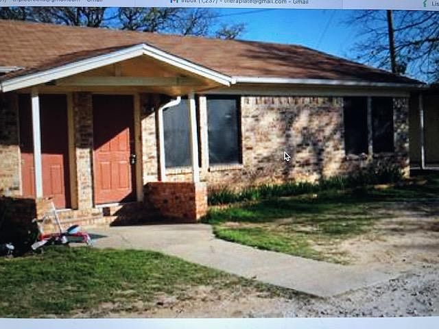 1st image of 901 Meadowlark Cir