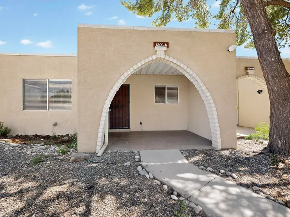 1300 Grande Blvd SE APT A, Rio Rancho, NM 87124