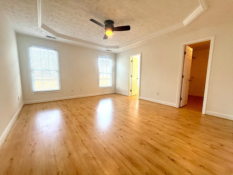 3019 Burton Dr — Photo 11